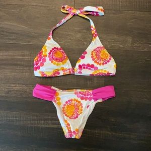 Roxy Bikini Triangle Top and Bottom Lg/Med